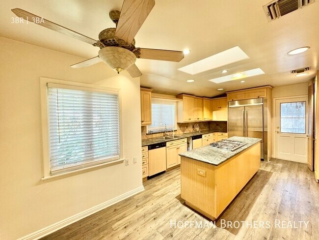 Photo - 9702 Horner St