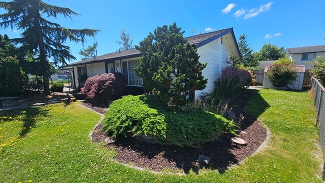Photo - 2400 Carpenter St