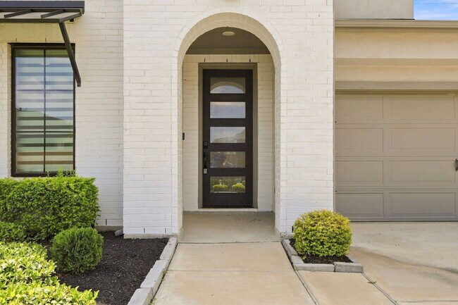 Photo - 24631 Fluttering Dove Ln