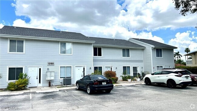Building Photo - 13160 Kings Point Dr Unit 5 Rental