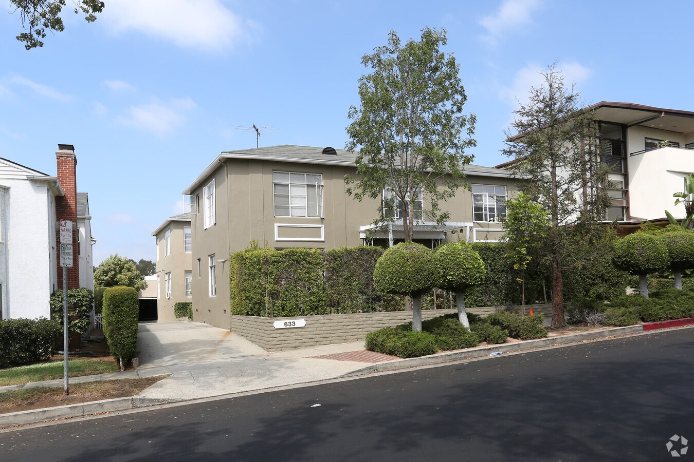 Photo - 633 Midvale Ave