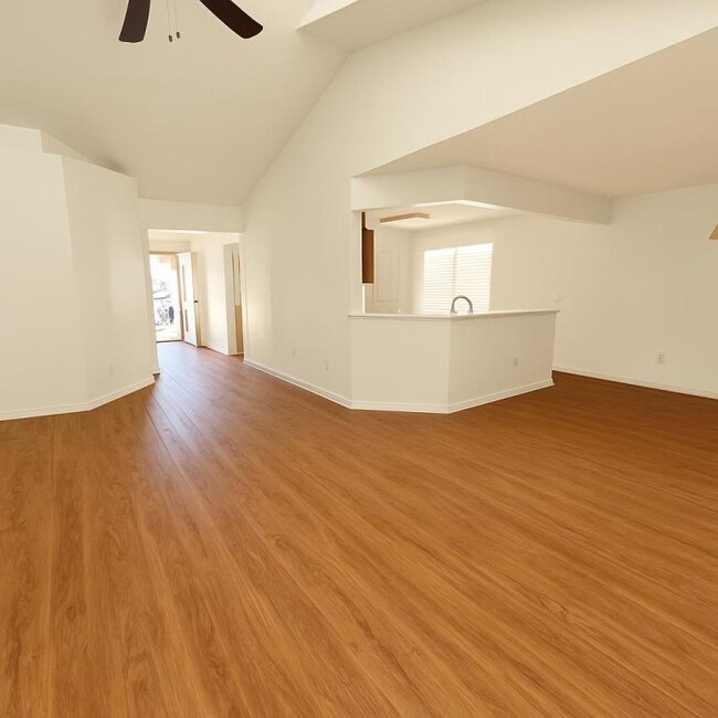 Photo - 1444 Rumstone Ln