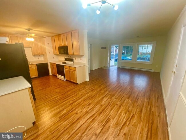 Photo - 1042 S Ironwood Rd