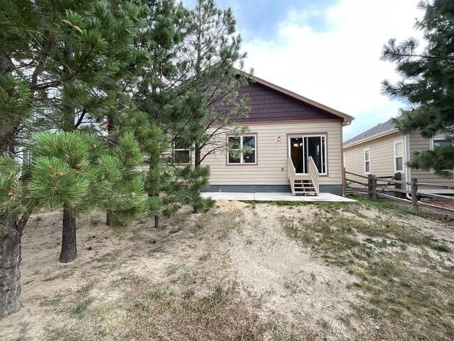 Photo - 4 Bedroom Home Available Near Woodmoor Dr ...