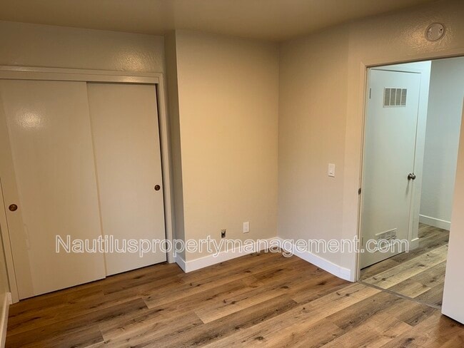 Photo - 3387 Mission Dr