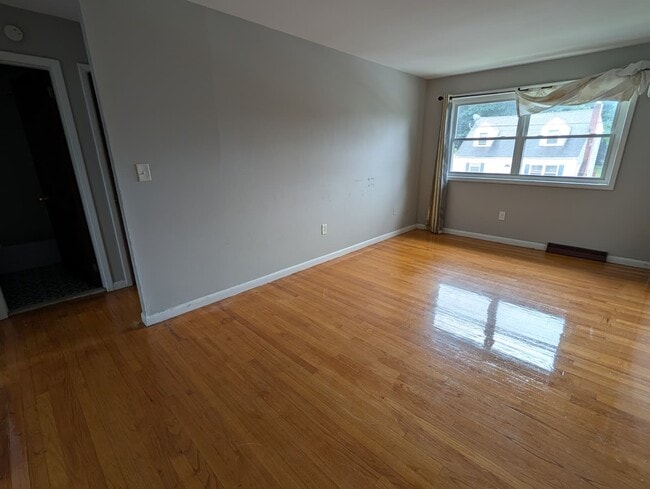 Photo - 217 Fairfield St Unit 2R