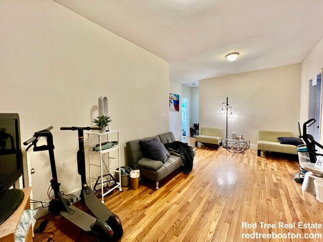 Photo - 60 Egmont St Unit 1
