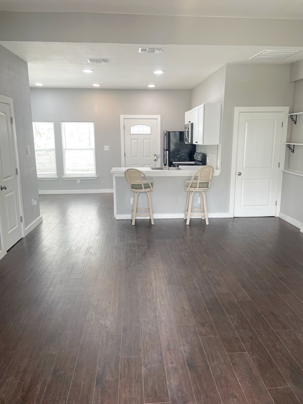 Photo - 638 W Elmira St Unit 101