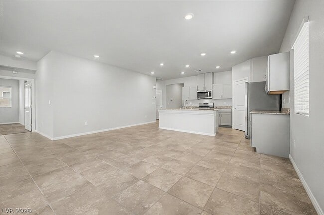 Photo - 7552 Blue Lotus Ave
