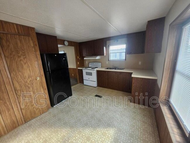 Photo - 2003 Keith Ln