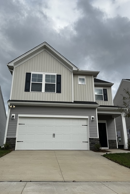 Building Photo - 142 Gervais Cir