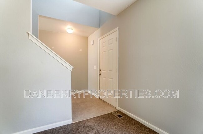 Photo - 3716 Turret Green Dr