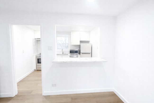 Photo - 507 Quebec St