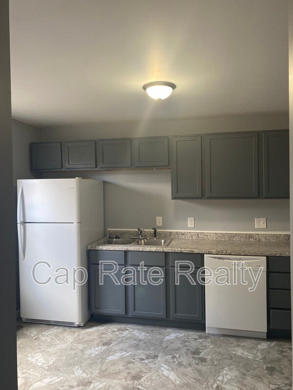 438 S Napoleon Ave House House Rental in Columbus, OH