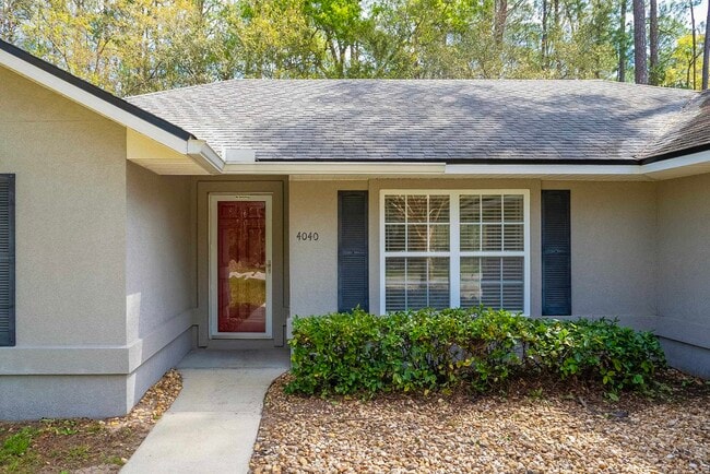 Photo - 4040 Red Pine Ln