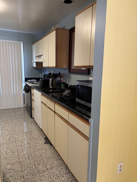 Photo - 211 Roundhouse Ct