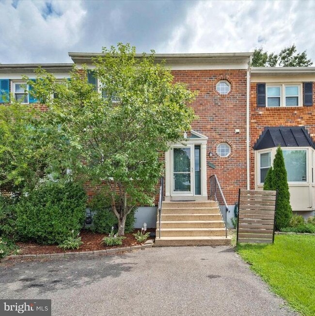 Photo - 7177 Lake Cove Dr
