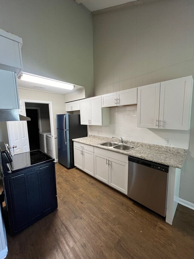 Photo - 198 Wendwood Dr Unit 1