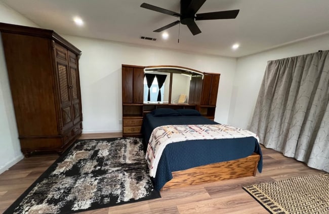 Photo - 2363 W Swain Rd