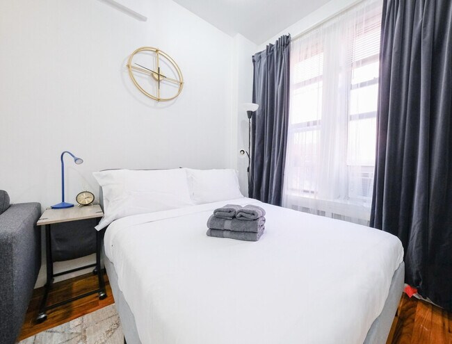 302 E 104th St Unit SI ID1032007P