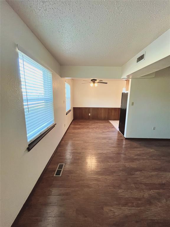 Photo - 300 Chalmette Dr Unidad c