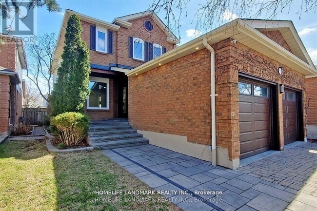 Photo - 3452 Cherrington Crescent