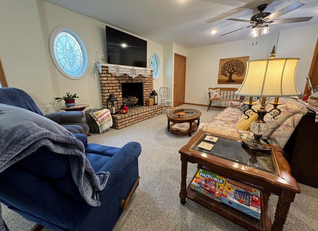 Building Photo - 56500 Penn Rd Unit ID1337816P