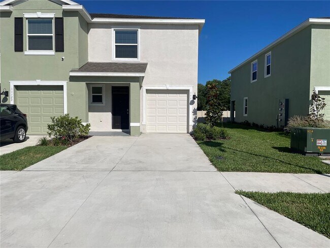 Photo - 11127 Crescent Deer Dr
