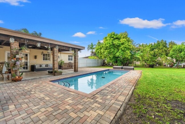 Photo - 3605 SW 122nd Pl