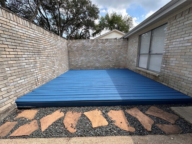 Photo - 21339 Park Mt Dr