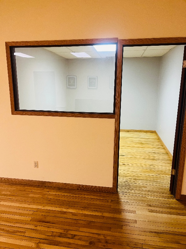 Photo - 124 1/2 S 2nd St