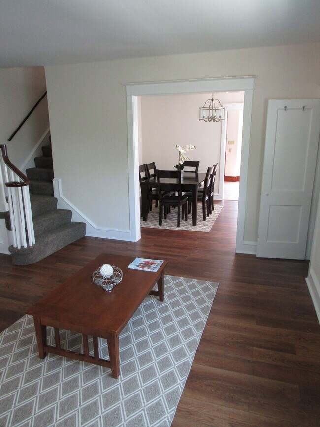 Photo - 745 Hathaway Ln Townhome