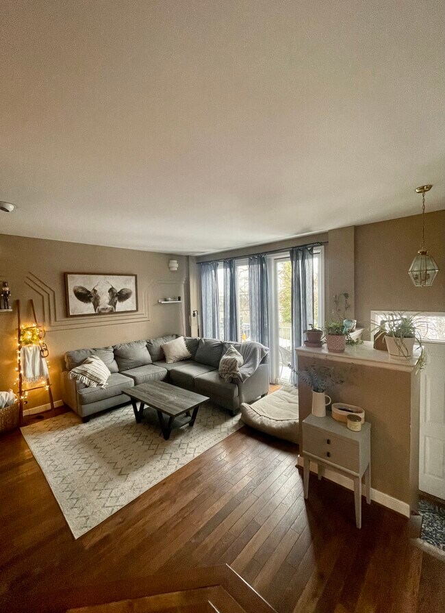 Photo - 811 Bayard Ave