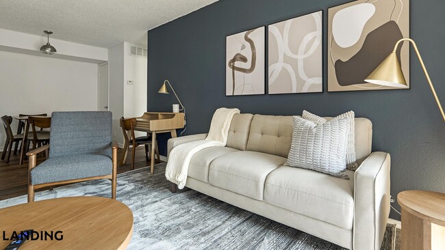 Photo - 1071 Clayton Ln Unidad M1306