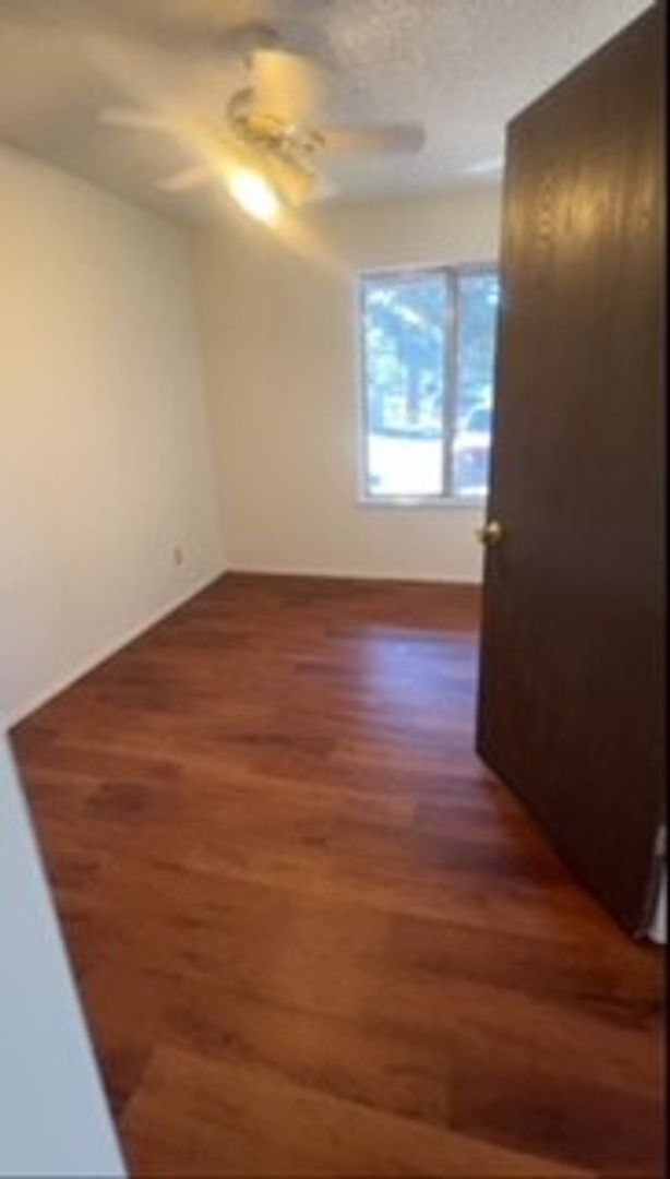1200 S Riordan Ranch St