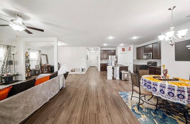 Photo - 15419 Royce Holly Dr