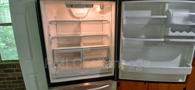 Photo - 3705 Crestview Pl
