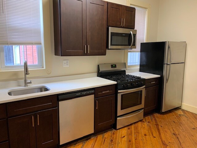 Photo - 4021 Pine St Unit 1