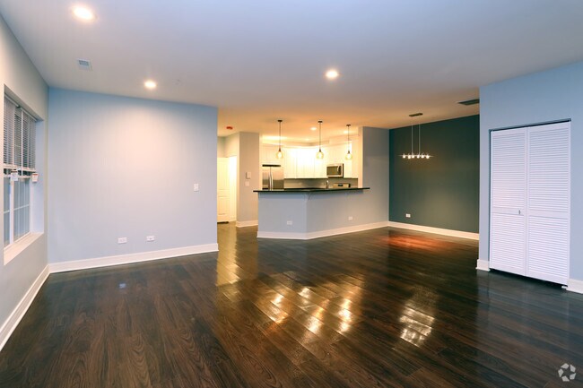 2BR, 2BA - 1,363SF - Living Room