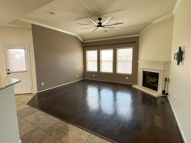 Photo - 326 Briar Park Dr