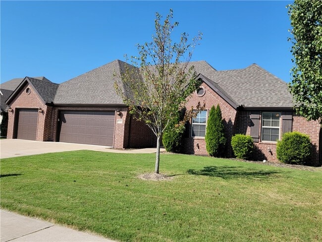 Photo - 1053 Tarah Knolls Cir