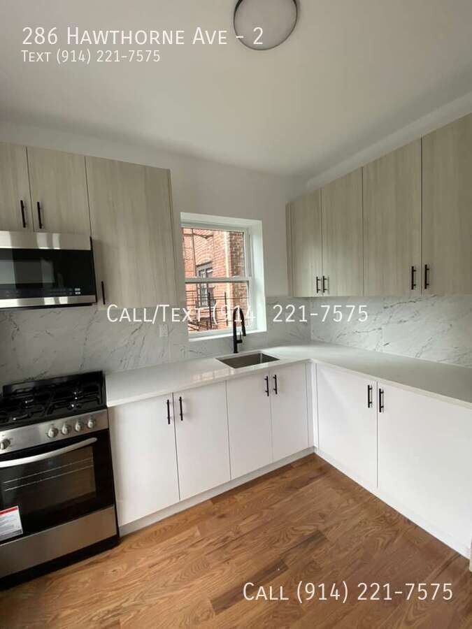 Photo - 286 Hawthorne Ave Unit 2