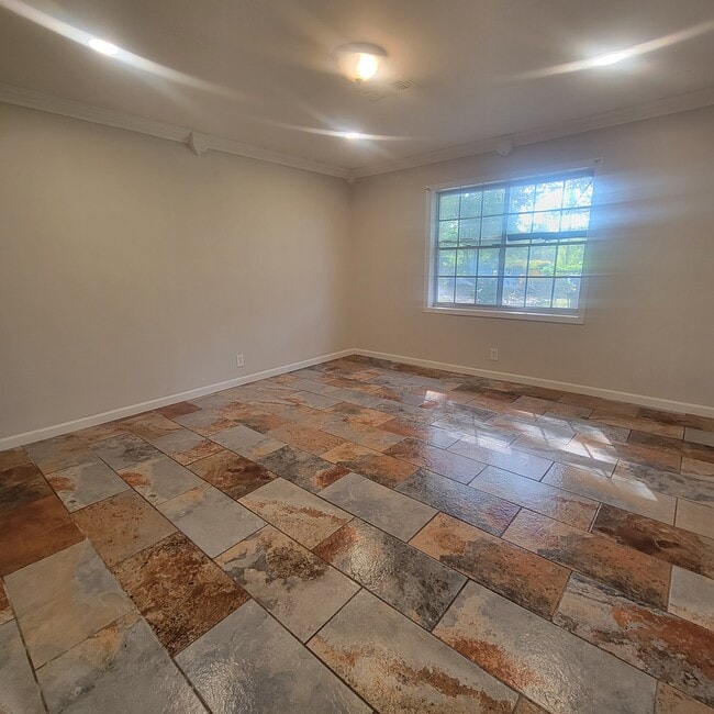 38 Fair Oaks Cir