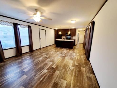 Photo - 7028 Bayview Dr