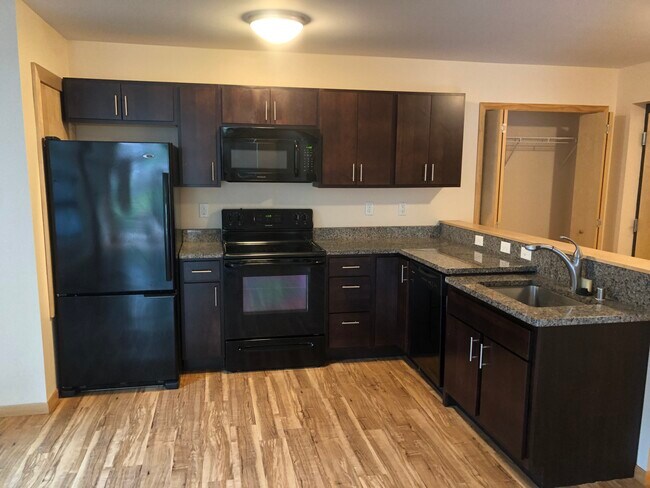 Photo - Uptown East Apartments - 739 Williamson St...