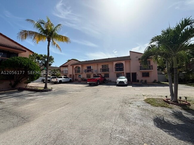 Photo - 2560 W 53rd St