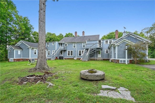 Photo - 752 Main St Unidad 5