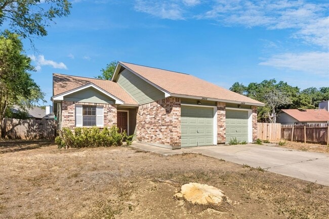 Photo - 2602 Colquitt Cove