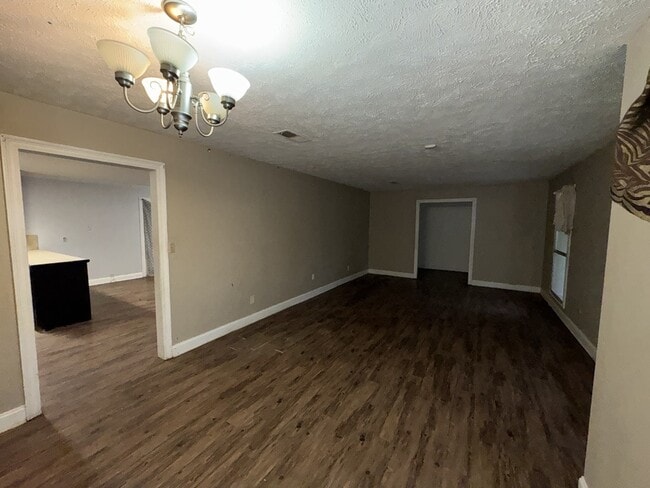 Photo - 1219 Shalimar Dr