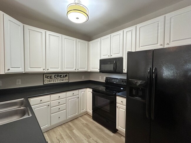 Photo - Convenient Boone Living – 3BD/3BA at Pine ... Unit 201